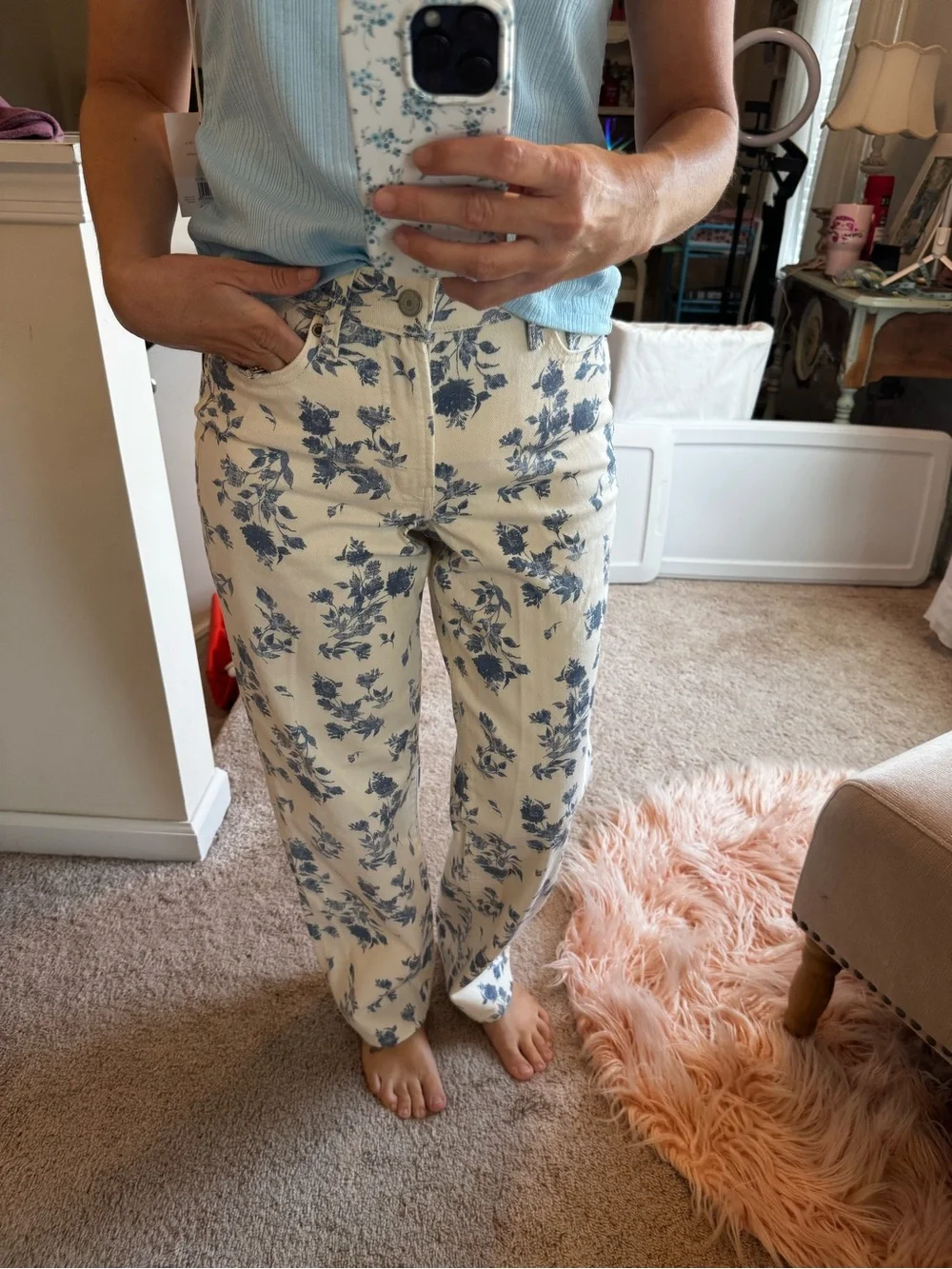 Old Navy Blue Floral curvy Heighway waisted loose jeans